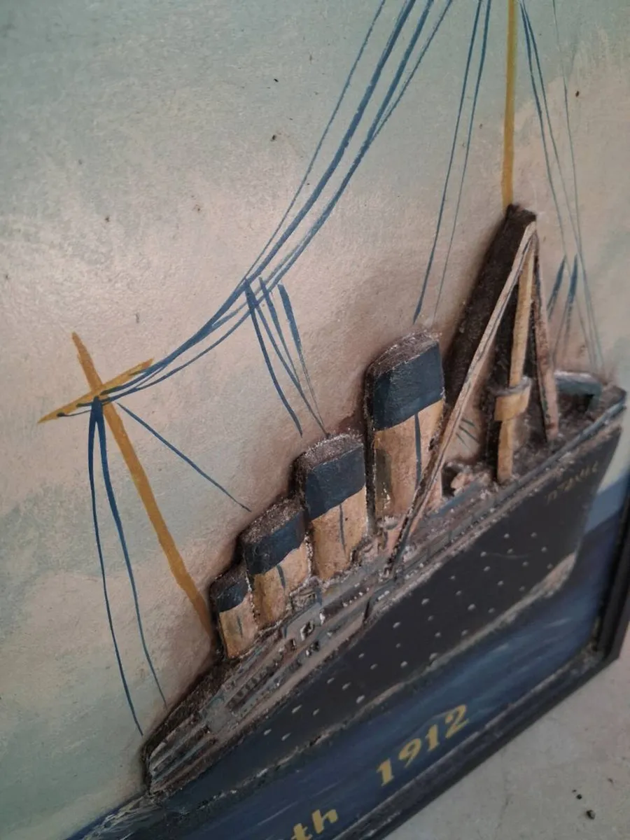 Large Vintage 3D Titanic pub clock and sign - Image 3