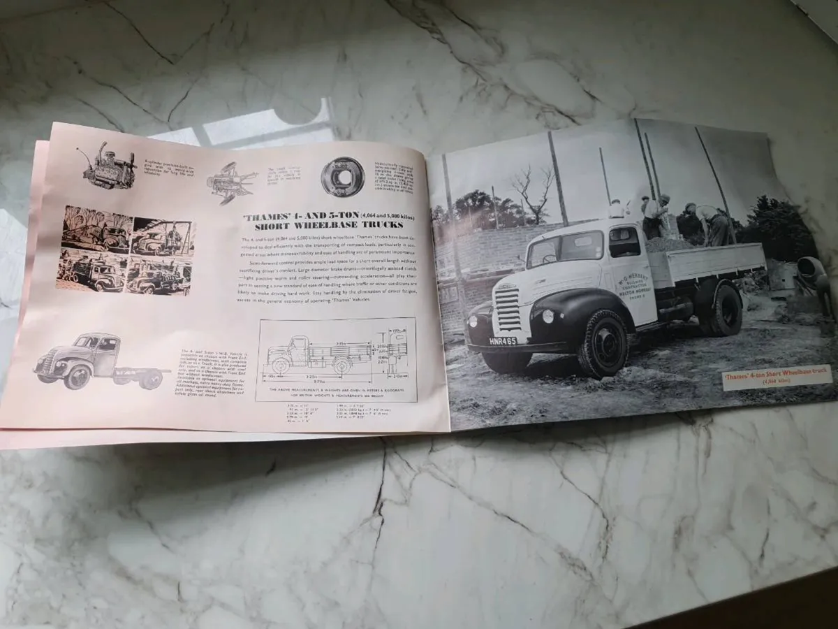 Ford Thames comercial  brochure - Image 2