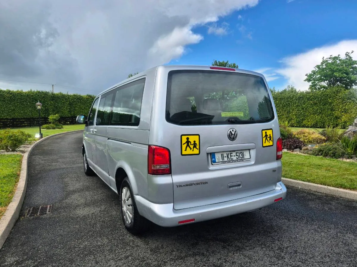 volkswagen caravelle shuttle transporter 9 seater - Image 4