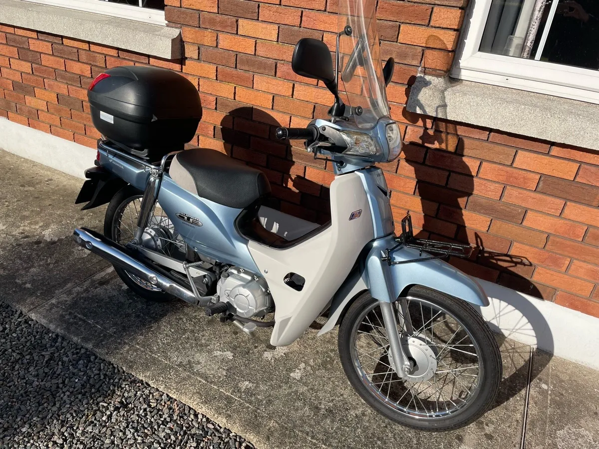 Honda Super Cub 50 - Image 1