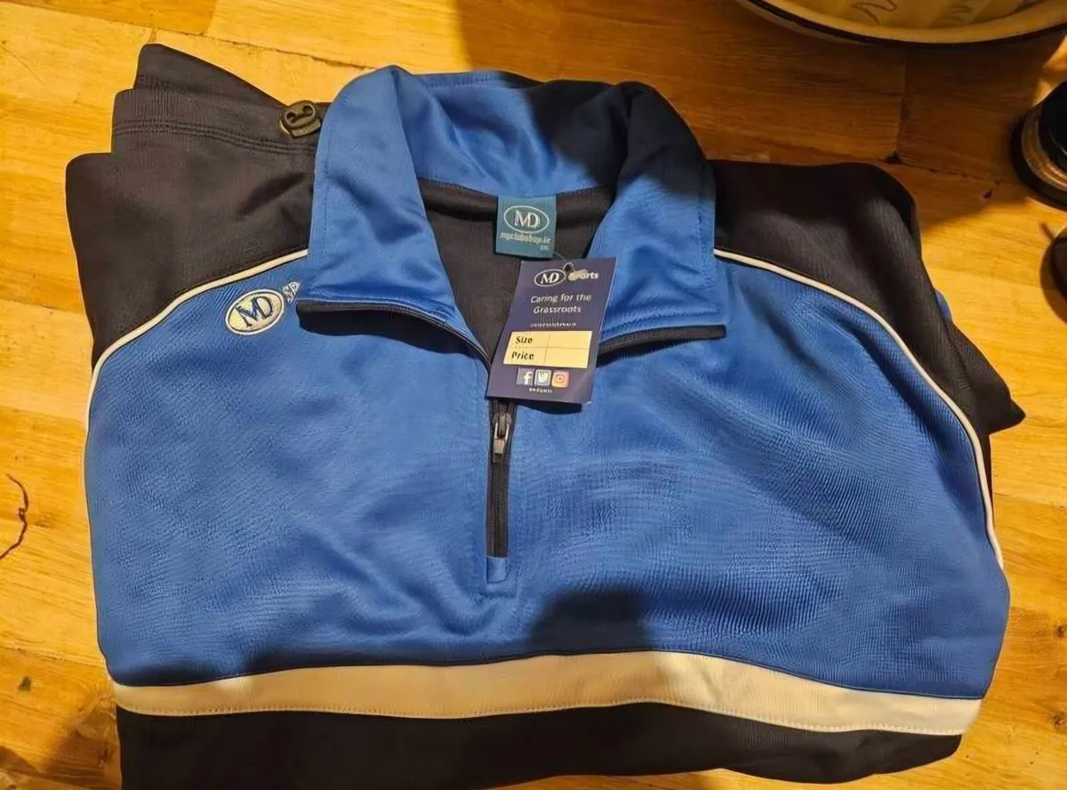 Mens MD Training Tracksuit Bundle - Image 3