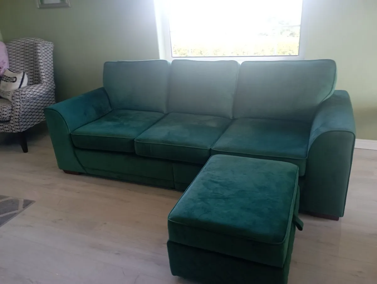 long 3 seater  couch  with foot stool to match - Image 3