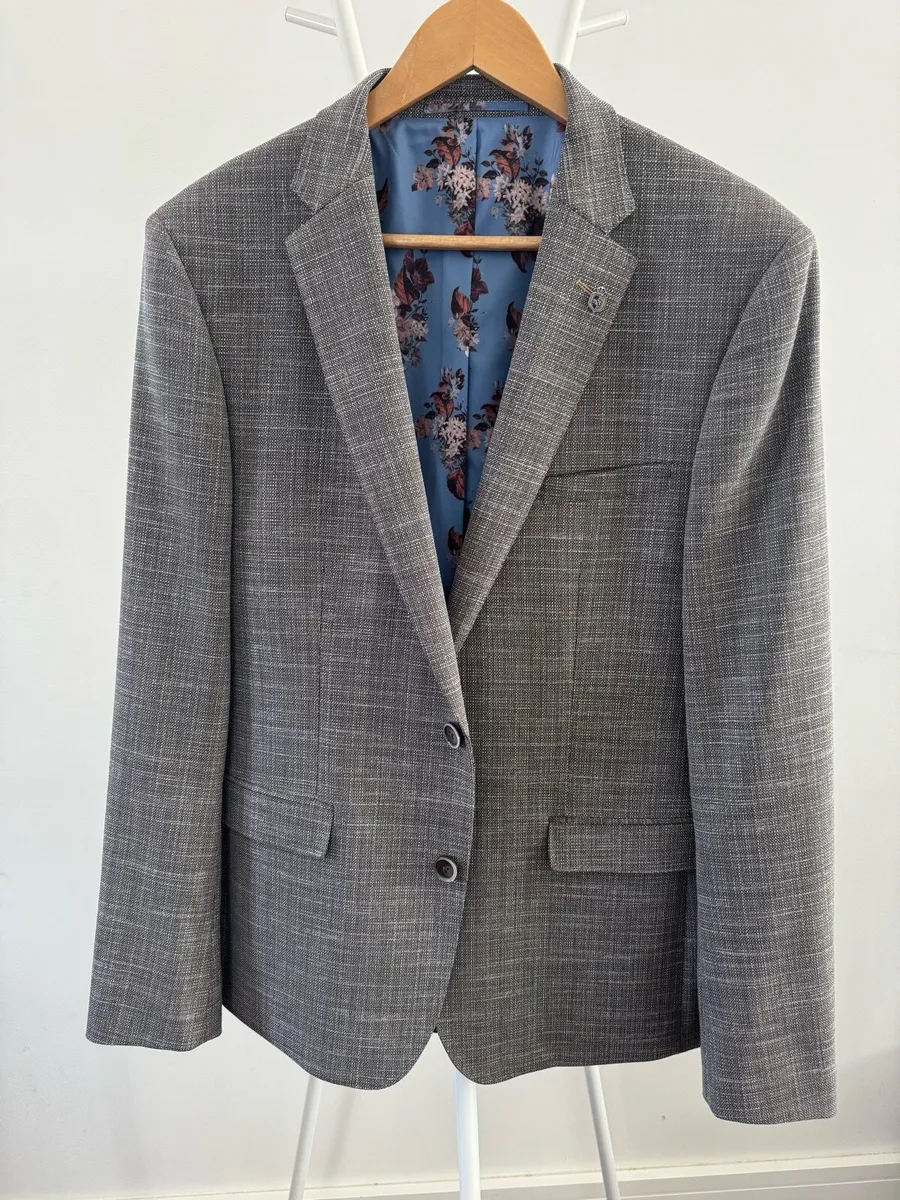 Marco Capelli Men Suit - Image 1