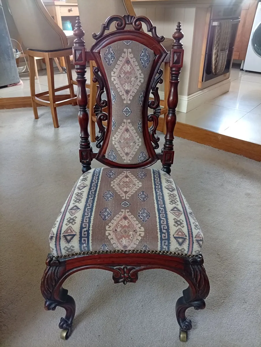 Antique mahogany chair - Image 1