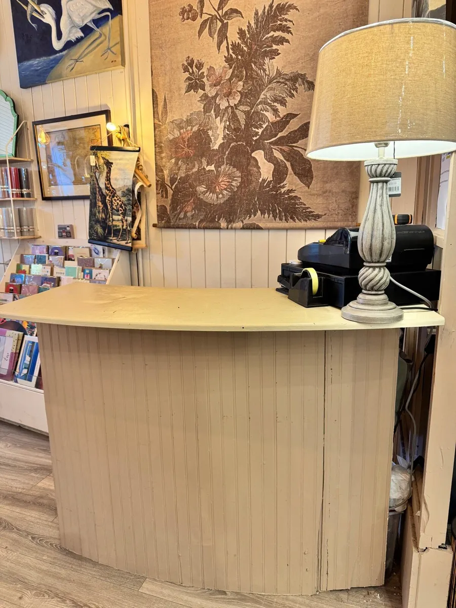 Shop counter - Image 1