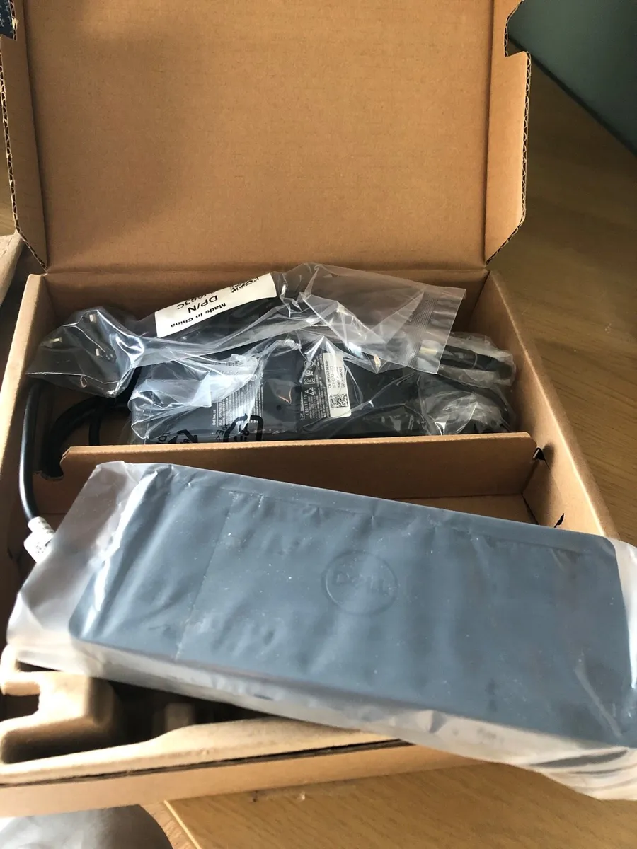 DELL WD19S Docking Station - Image 2