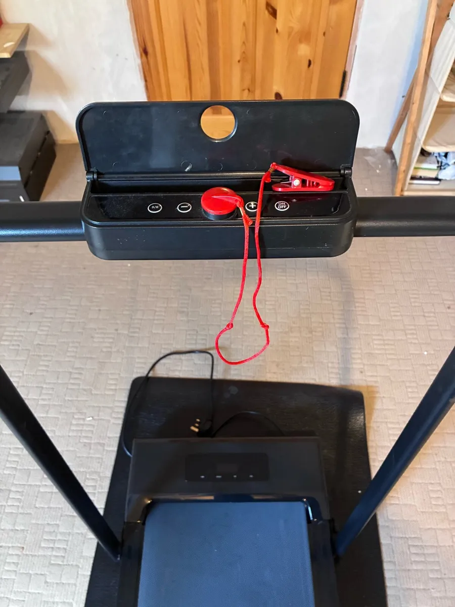 Home fitness treadmill - Image 3