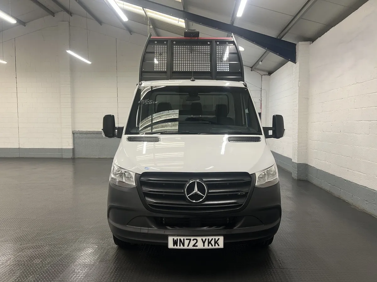 2022 Mercedes-Benz Sprinter Tipper Van - Image 2