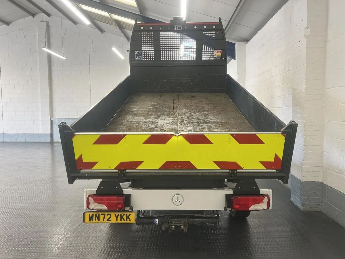 2022 Mercedes-Benz Sprinter Tipper Van - Image 3