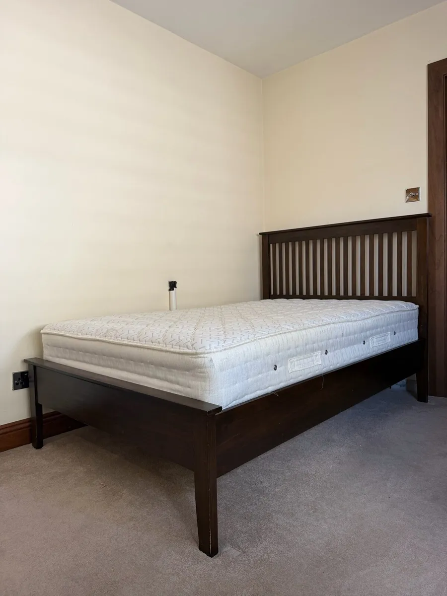 Bed - Image 2