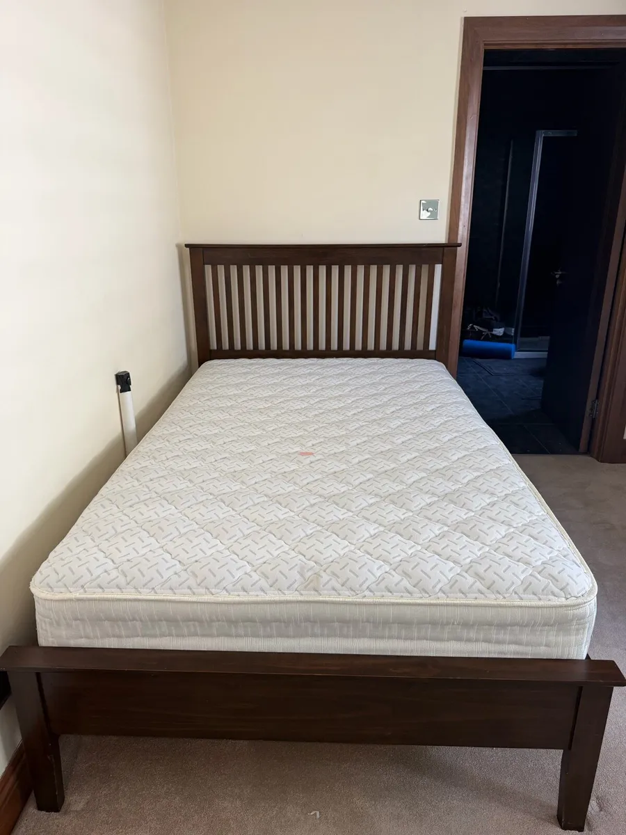 Bed - Image 3