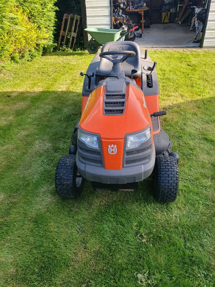Husqvarna Ride on lawnmower TC38 - Image 2