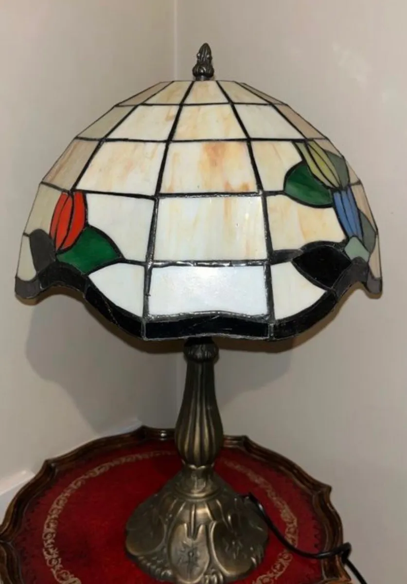 Tiffany style table lamp - Image 2