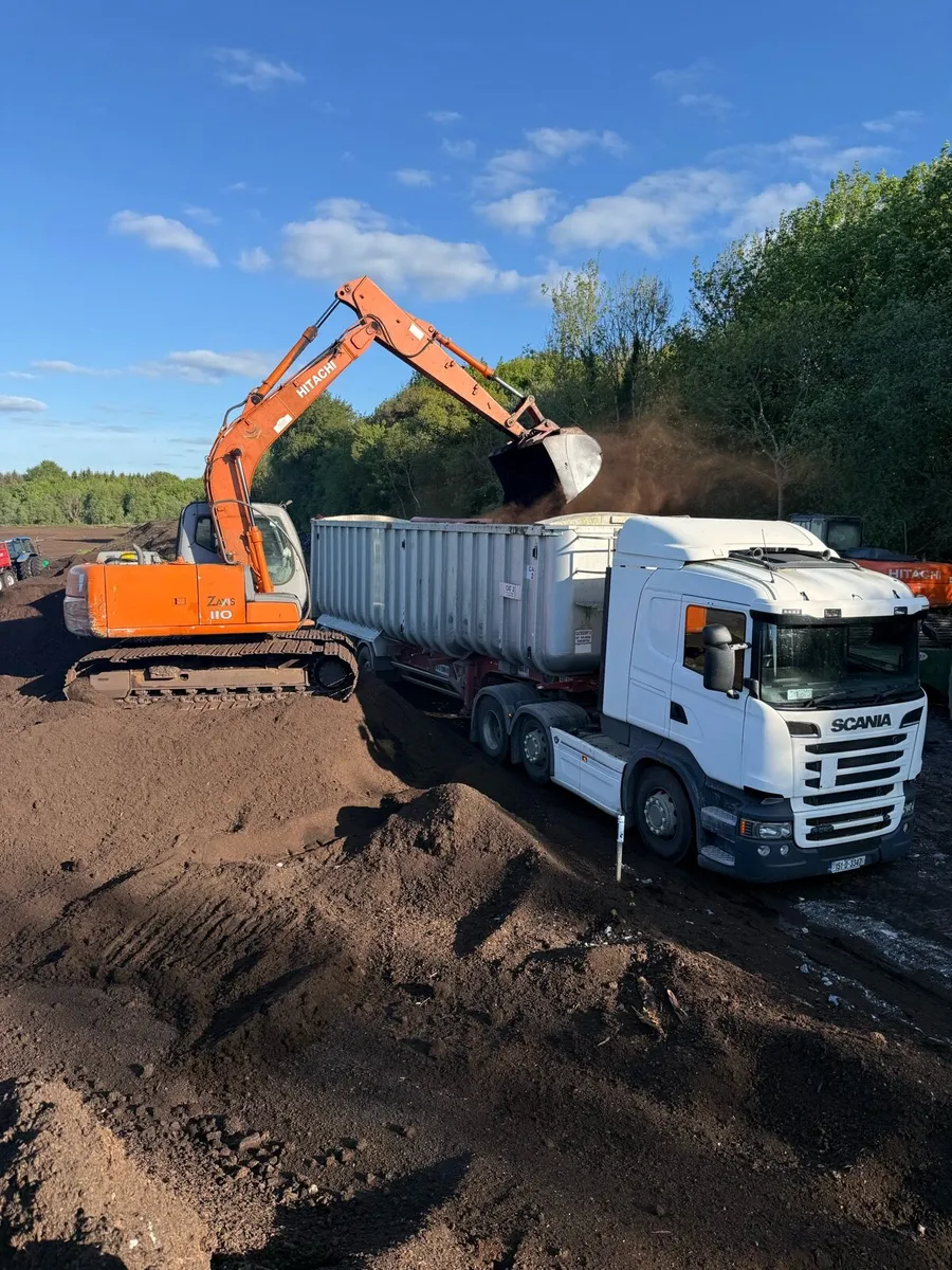 Peat delivered - Image 2
