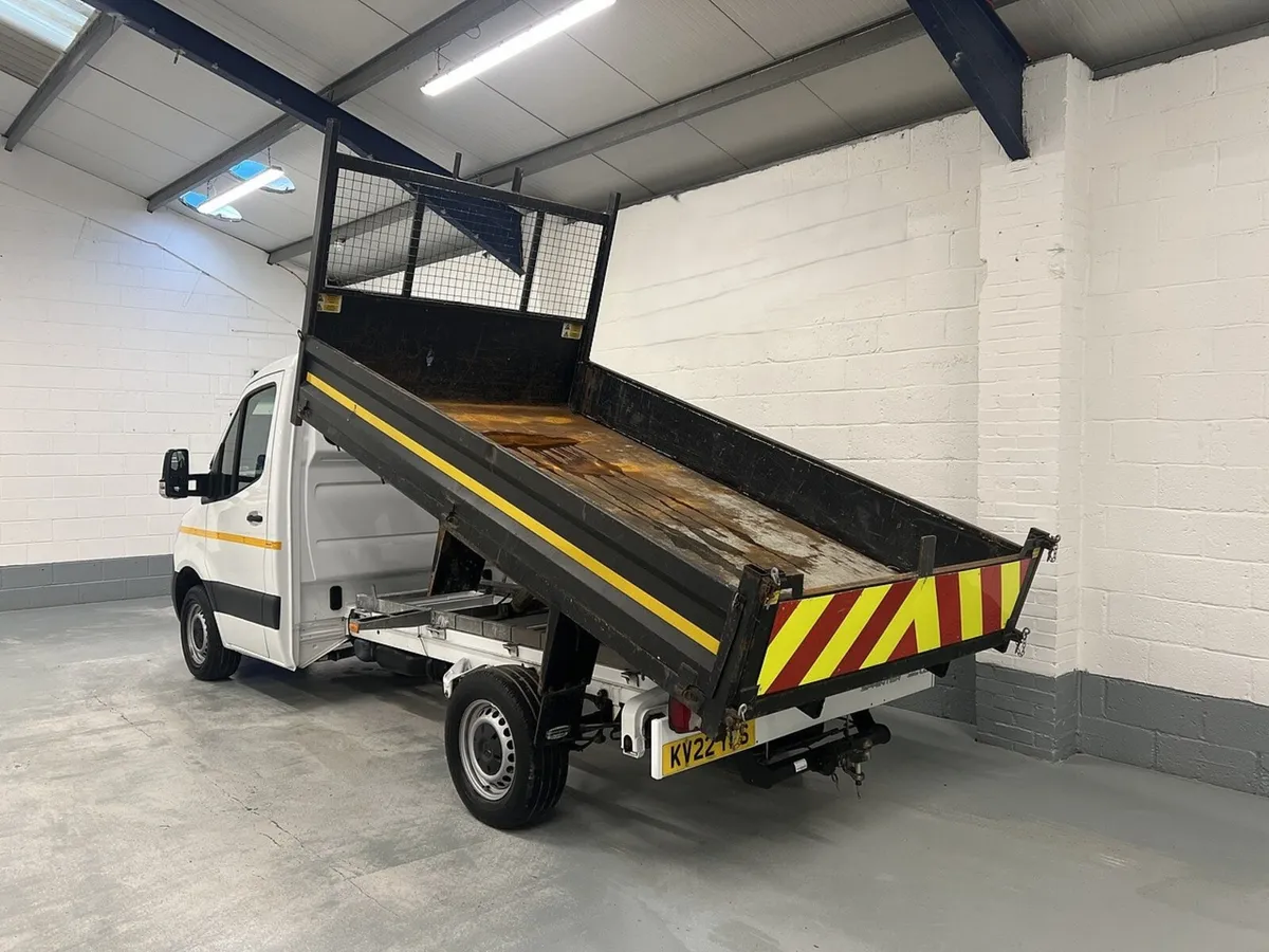 2022 Mercedes-Benz Sprinter Tipper Van - Image 4