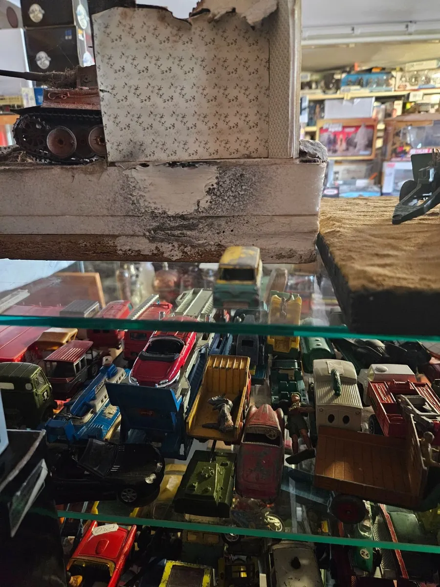 Matchbox Lesney Minibus - Image 3