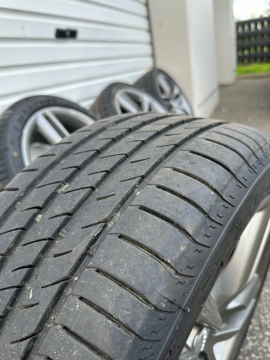 Audi 18” sline wheels - Image 2
