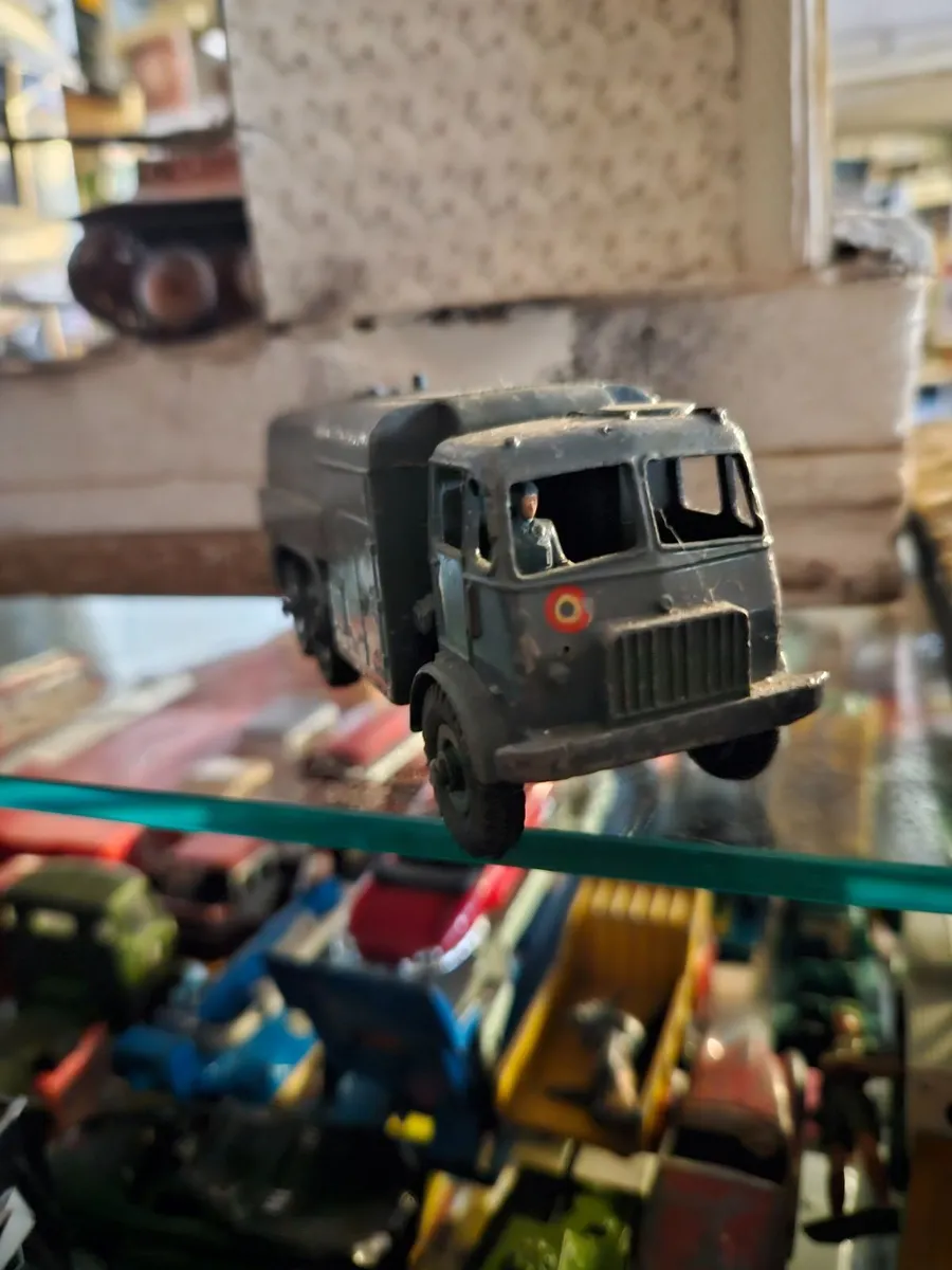 Dinky 1950's RAF Fuel Tanker - Image 1