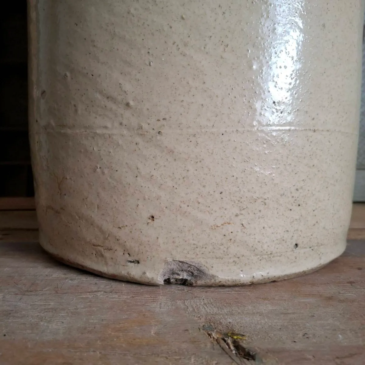 Antique 3 Gallon Stoneware Crock - Image 4