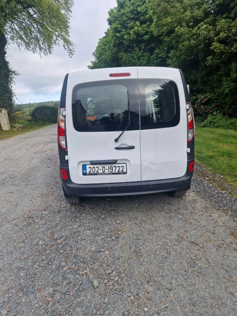 Renault kangoo maxi ze electric - Image 2