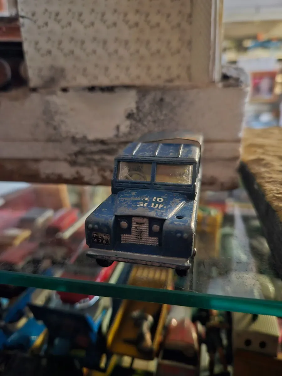 Corgi 1960's Landrover - Image 2