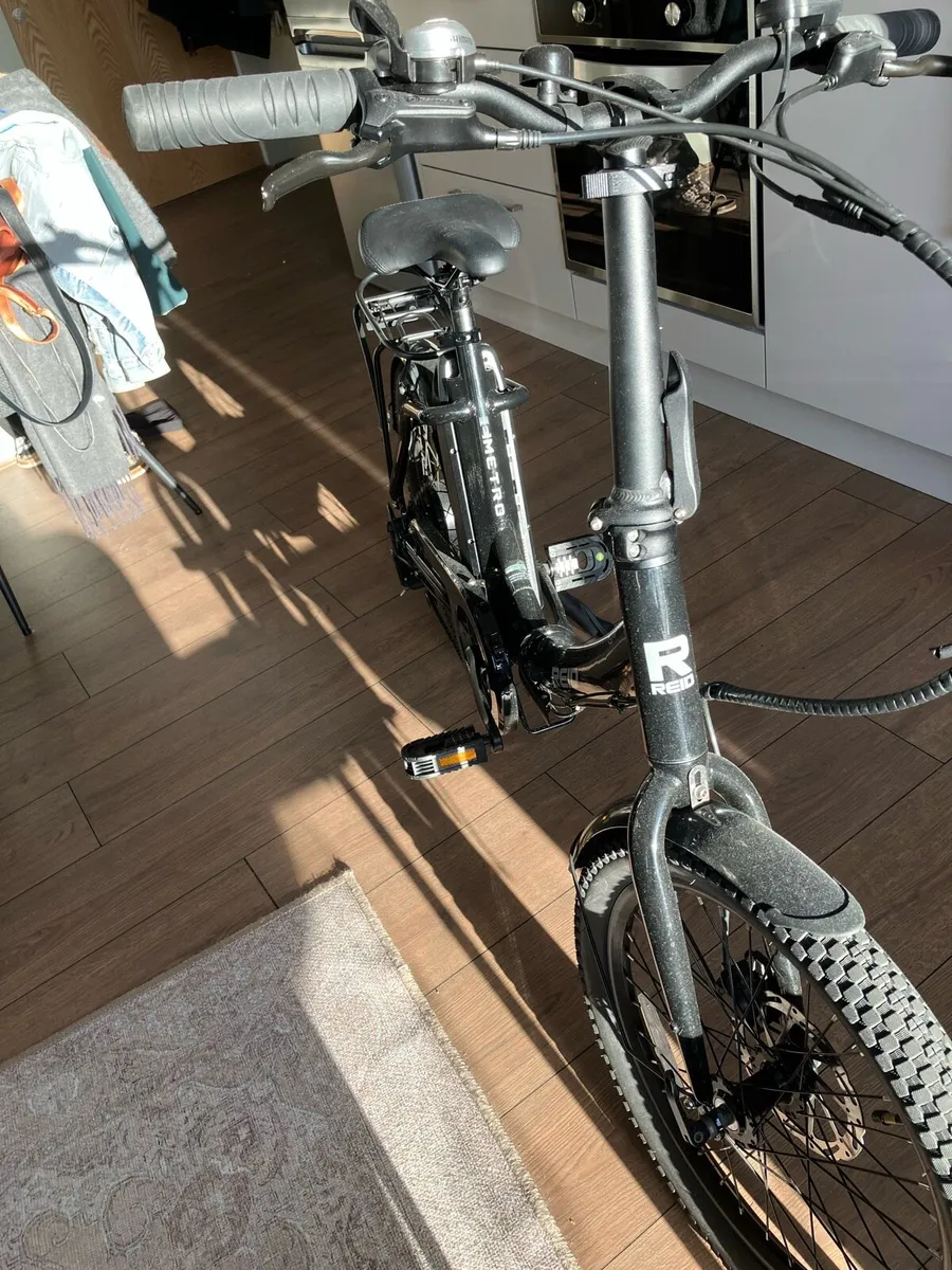 REID METRO Electric Bike - Image 2