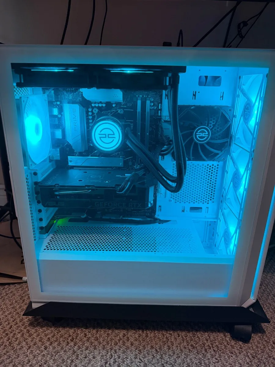 Full Gaming PC Setup - Image 2