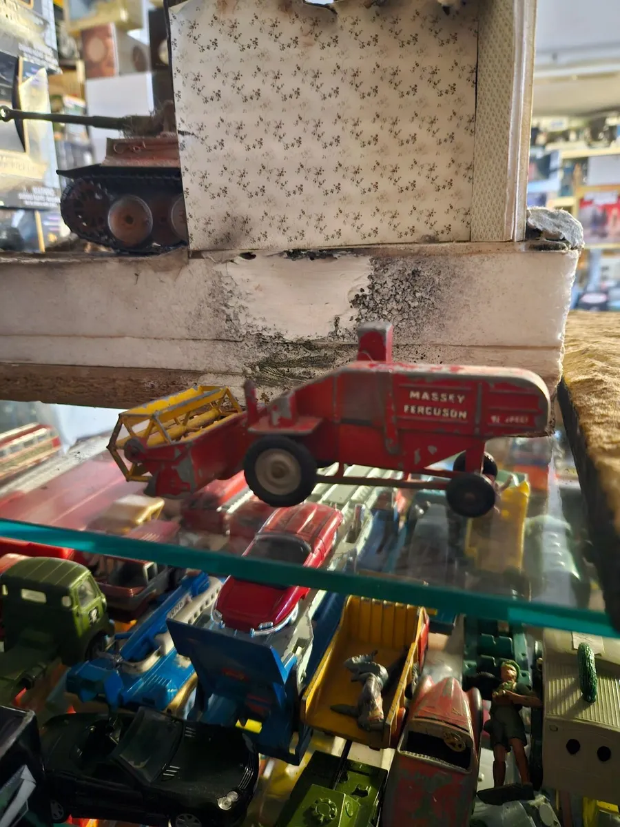 Matchbox Combine Harvester - Image 2