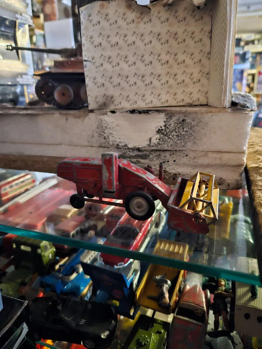 Matchbox Combine Harvester - Image 1