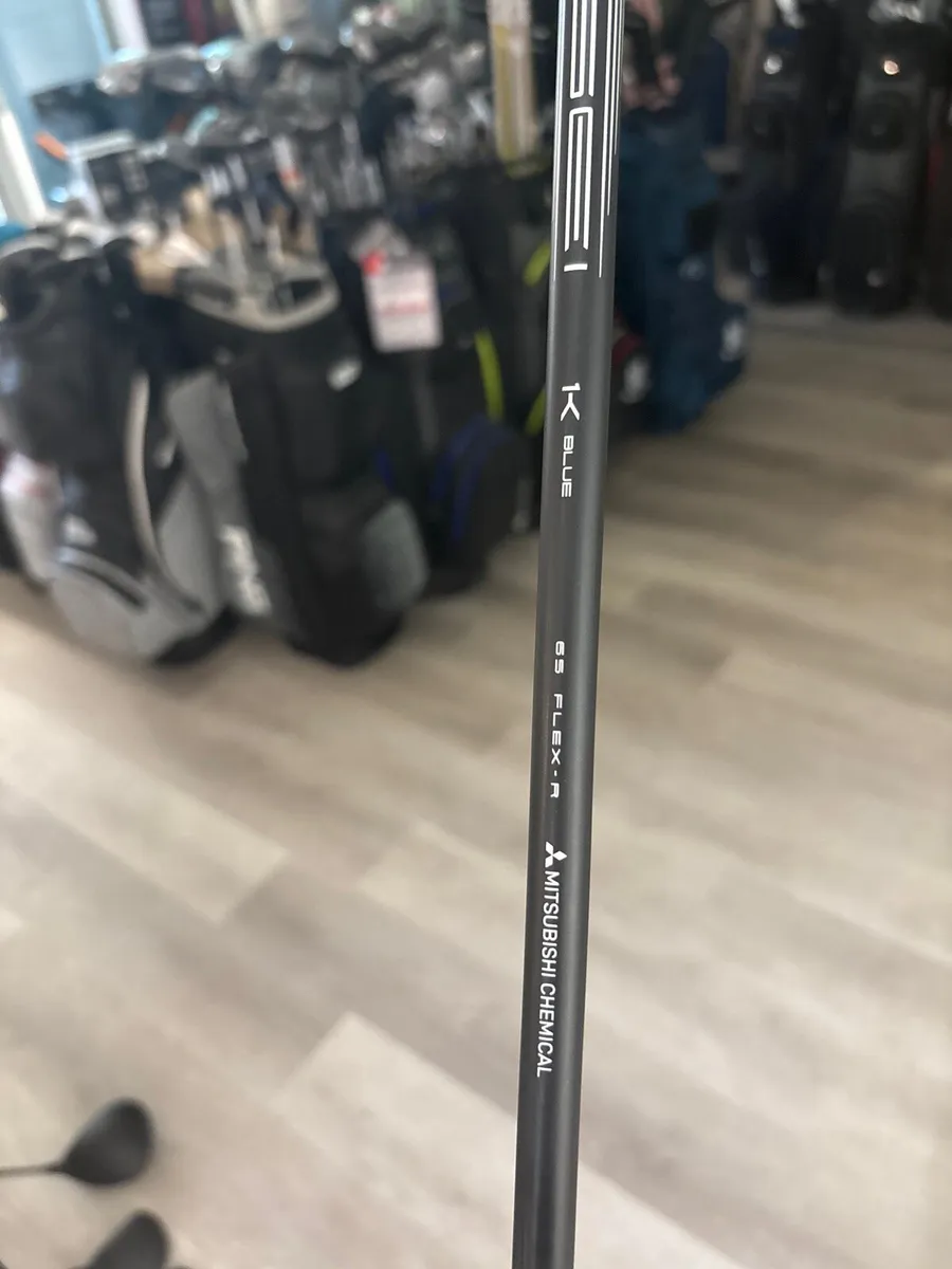 Titleist GT2 (3 Wood) Reg Flex - Image 4