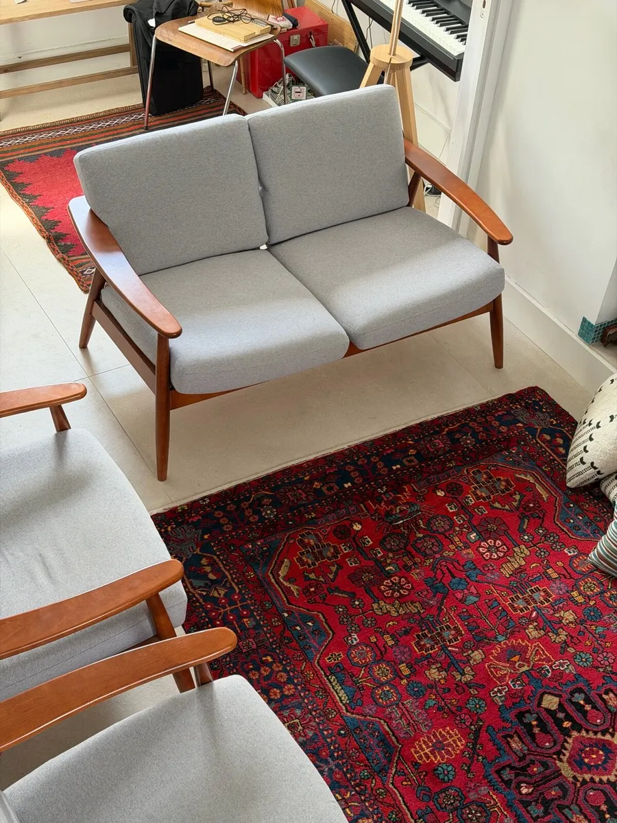 SLF24 midcentury style Demure wooden sofa - Image 3