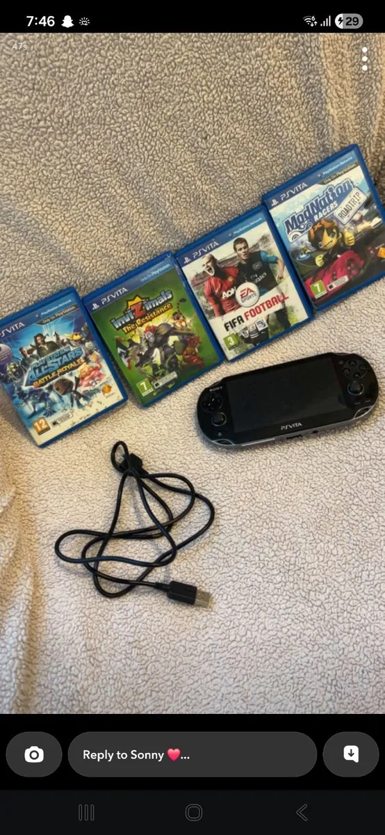 Ps vita Console - Image 4