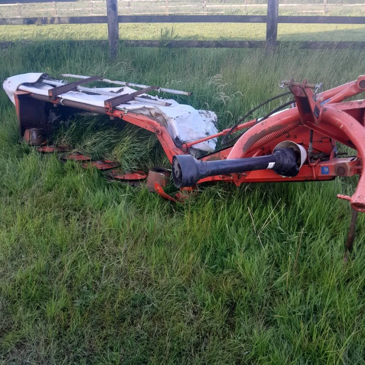 Kuhn disc mower and roller for sale - Image 3