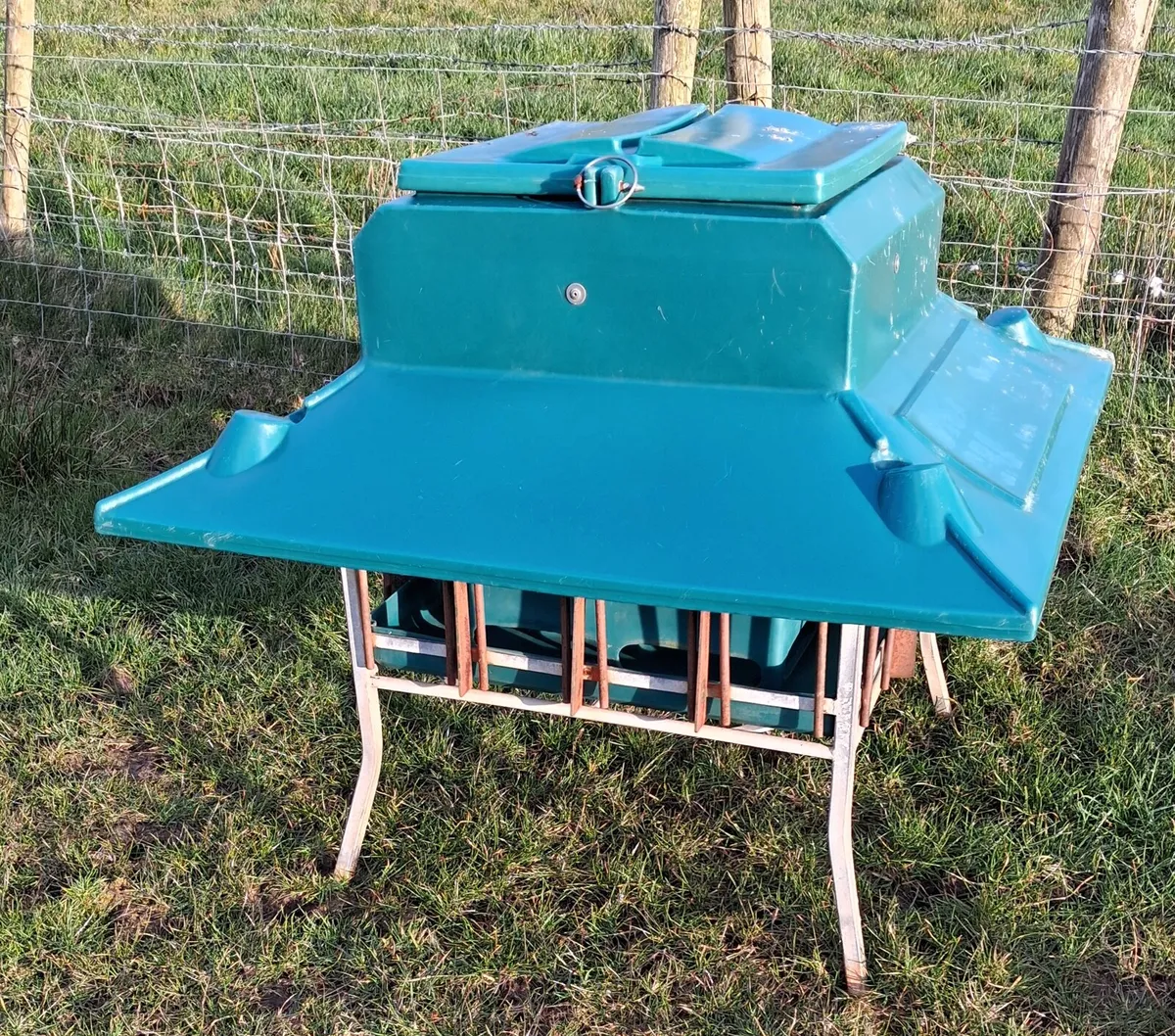 Lamb Creep Feeders - Image 1