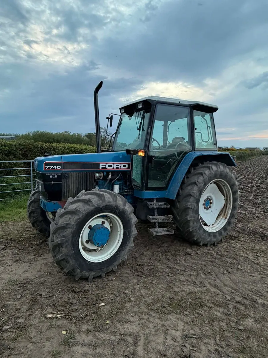 Ford 7740 - Image 1