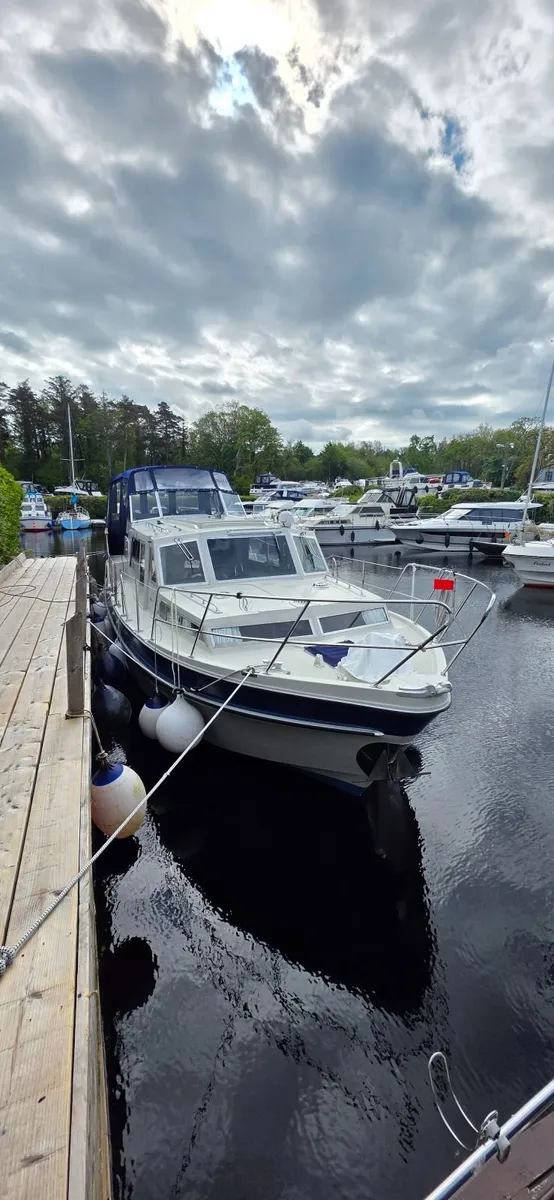 Broom 37 - Image 2