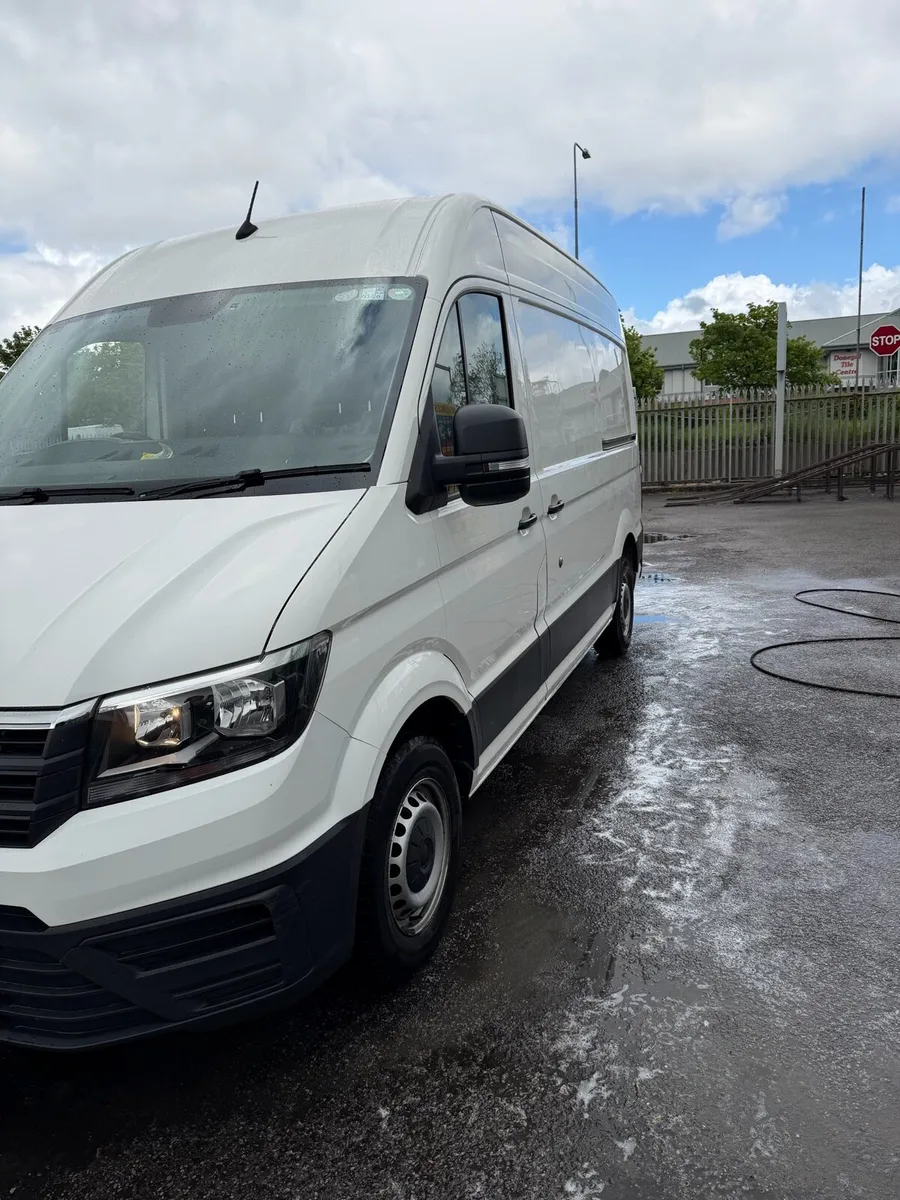Volkswagen Crafter 2.0L - Image 2