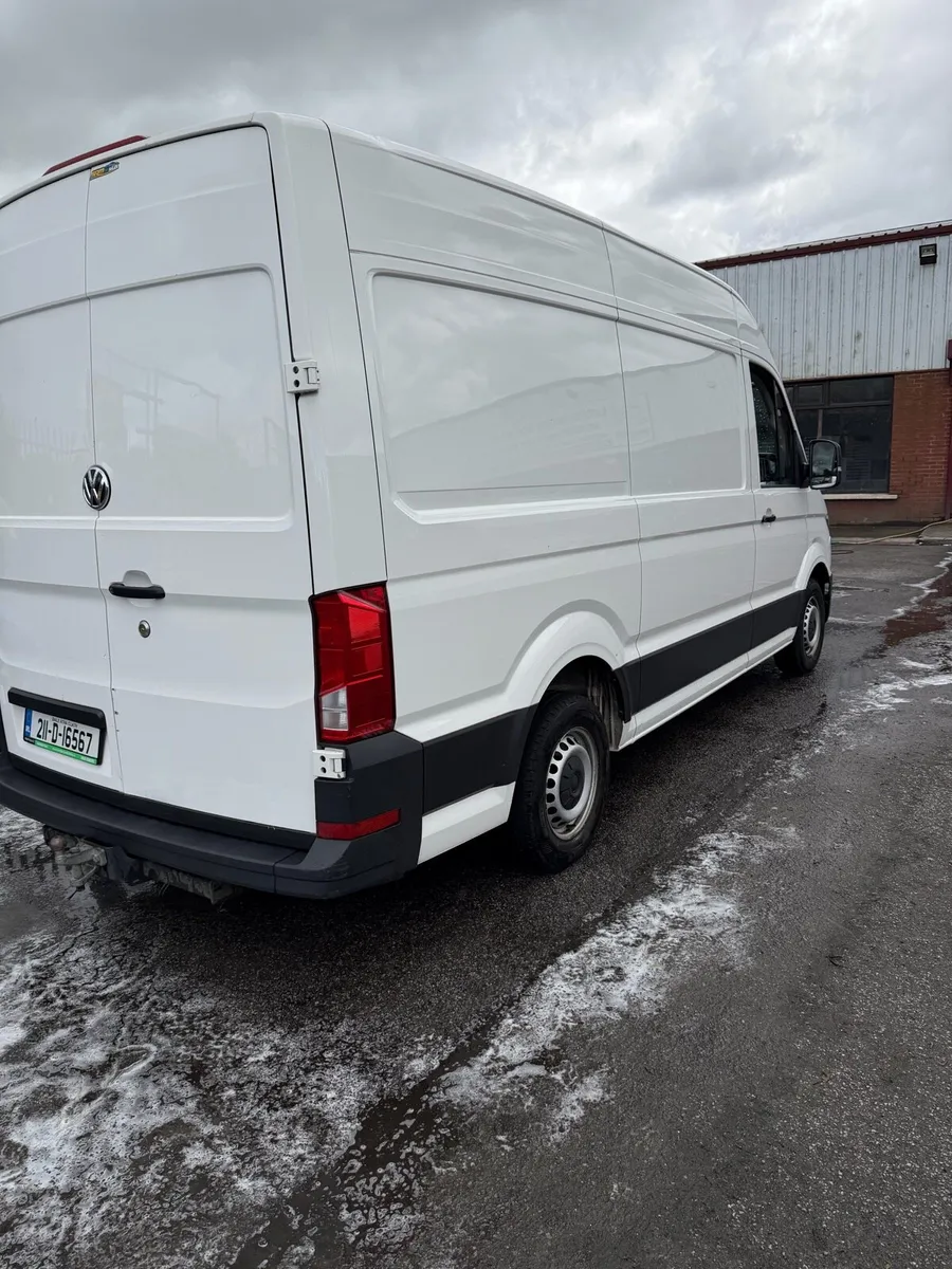 Volkswagen Crafter 2.0L - Image 4