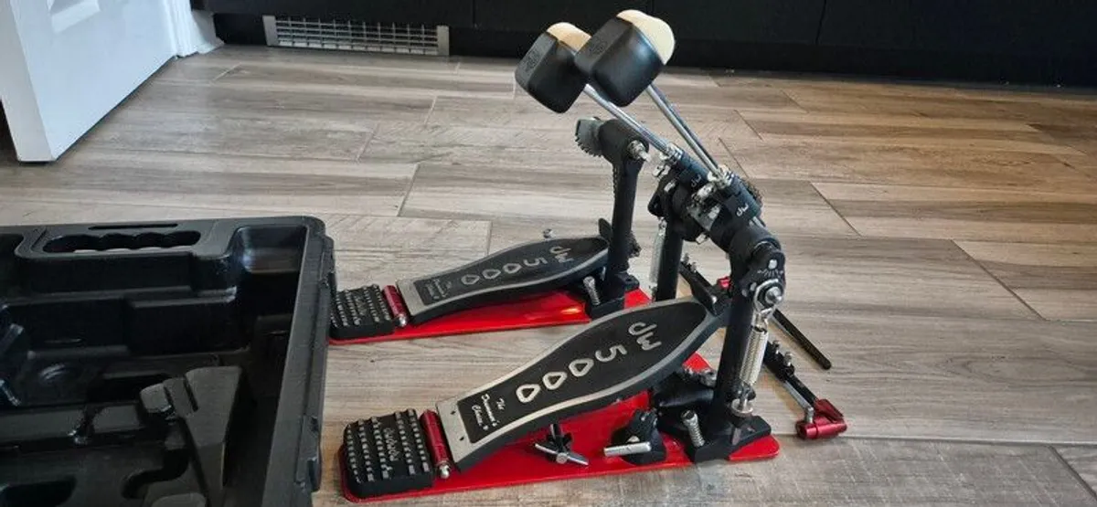 DW 5000 Accelerator double pedal - Image 1
