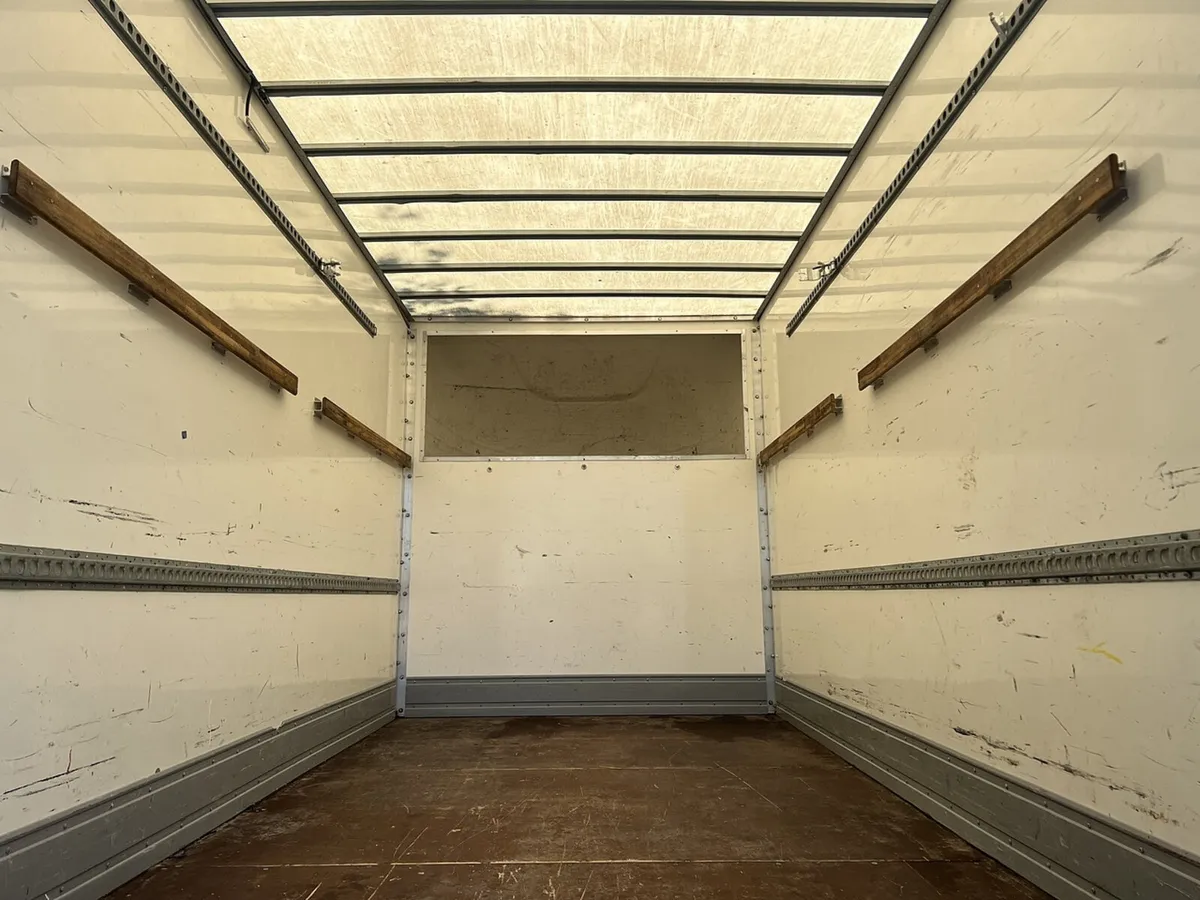 2020 Citroen Relay Luton Box Van - Image 3