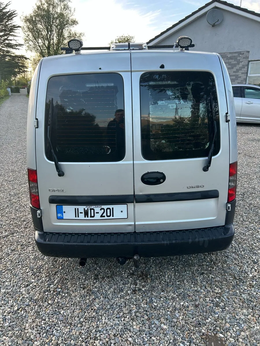 Opel combo new doe - Image 4
