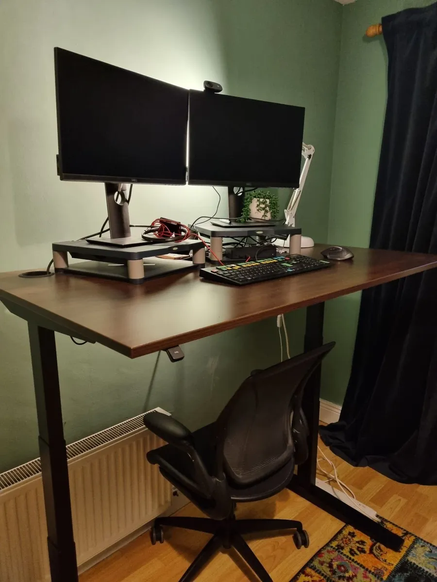 Home Office Standing Desk - Image 1