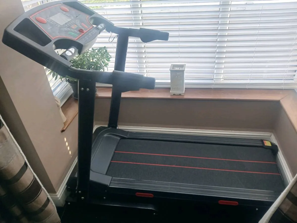 Treadmill - Image 1