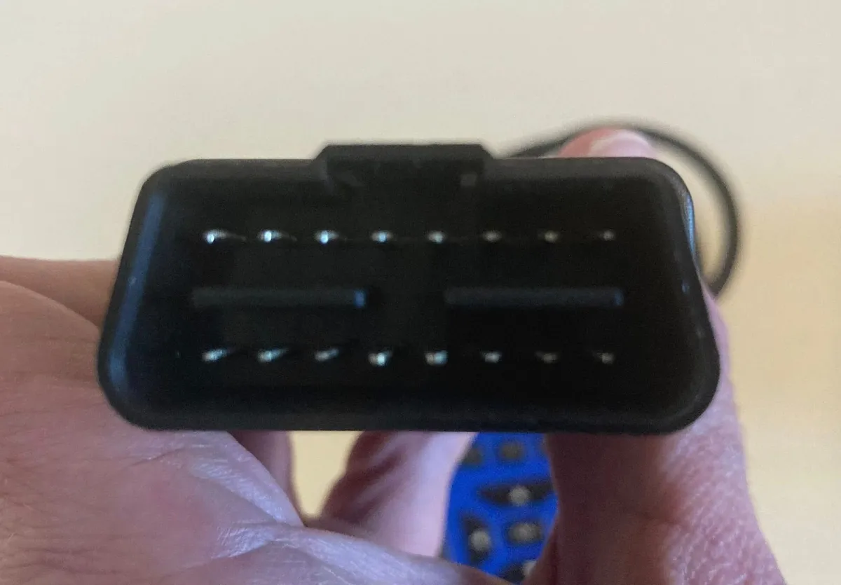 New OBD2 Car Diagnostic Scanner V519 - Image 3