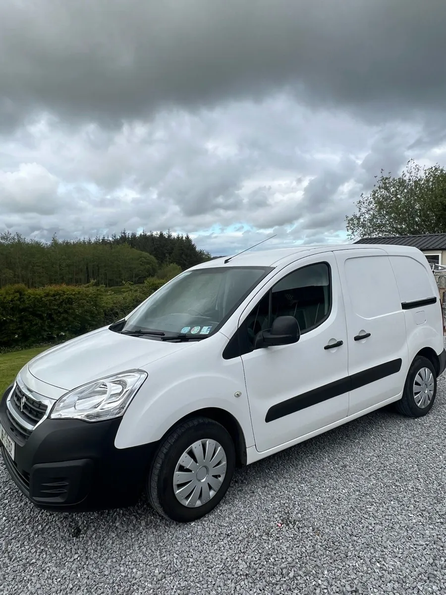 Peugeot Partner Van 2016 - Image 1