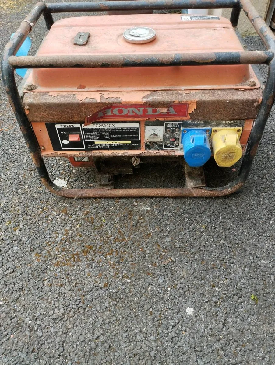 Petrol generator - Image 1