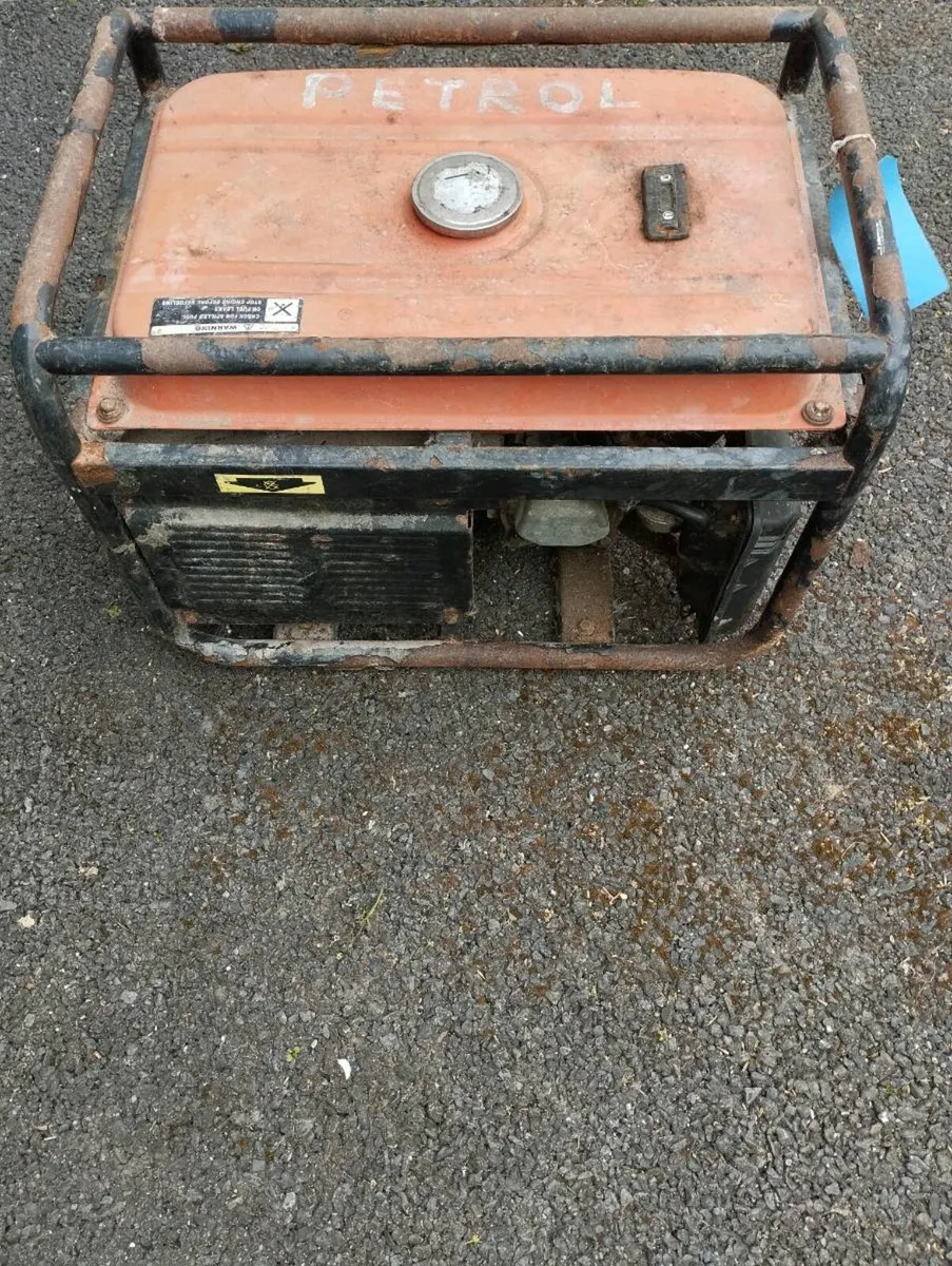 Petrol generator - Image 3