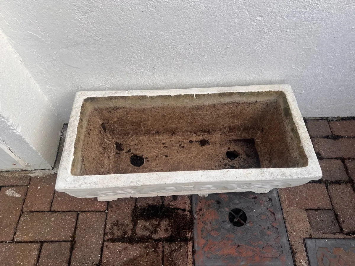 Stone concrete rectangular planters x 4 - Image 3