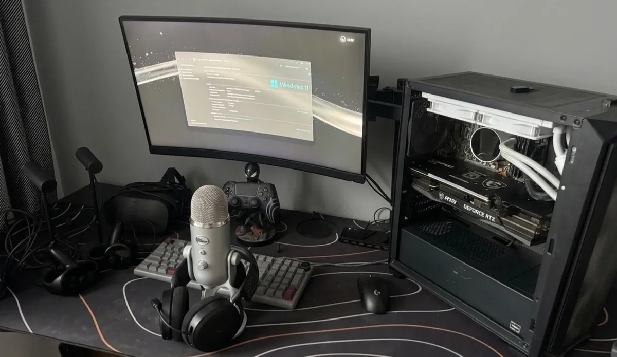 COMPLETE 250Hz Pro-Gaming & VR Station - Image 1
