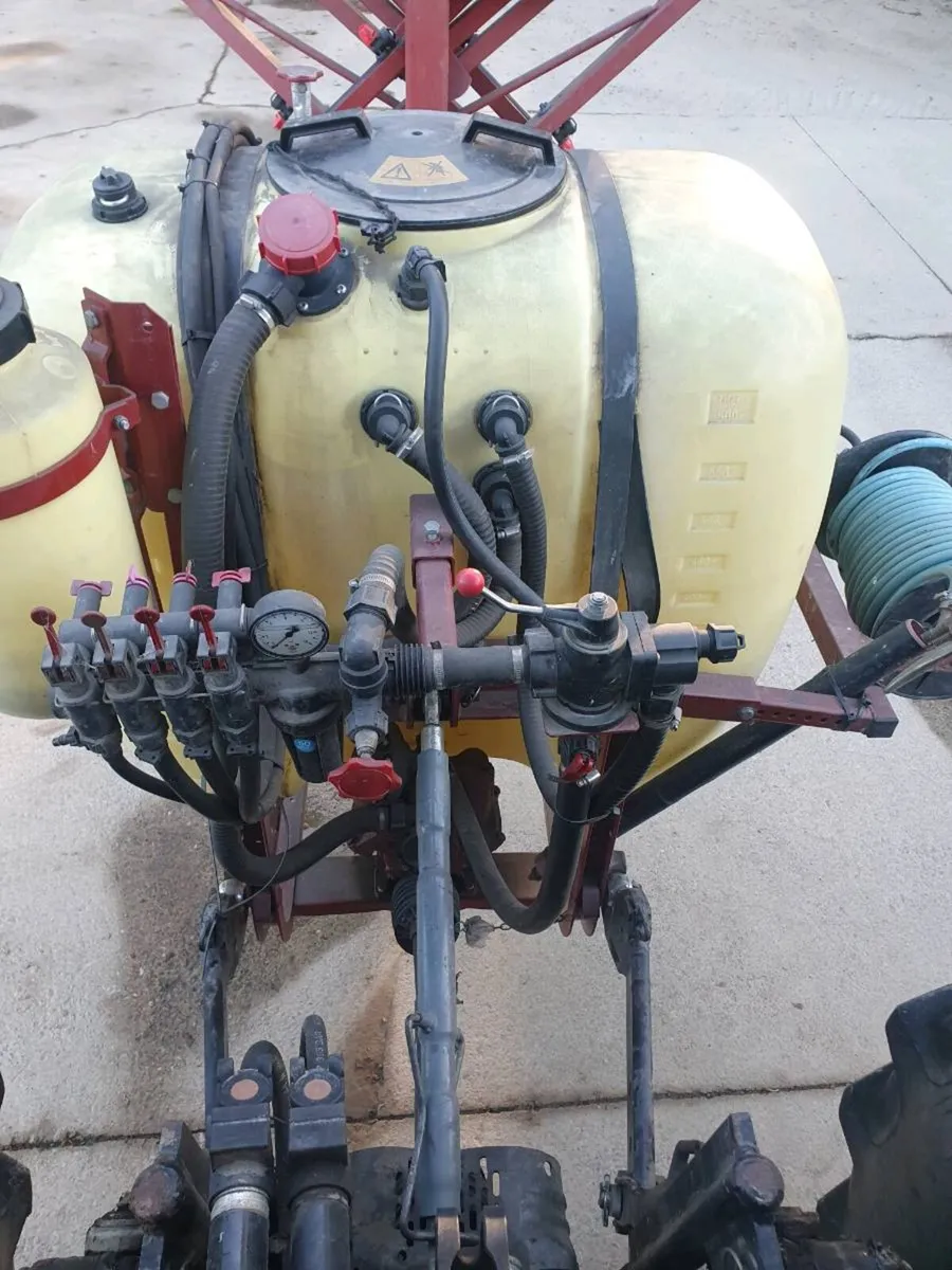 Tractor sprayer - Image 3